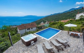 Casa vacanza per 6 persone con terrazza, Croatia, Comune di Mattuglie, Abbazia Croazia