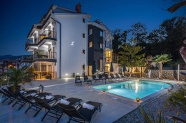 Villa Adriatic, Apartment Enio with swimming pool, panoramic sew view, free parking, Croatia, Icici, Abbazia Croazia