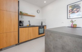 Appartamento vacanze per 6 persone con terrazza, Croatia, Novaglia, Pag