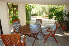 Appartamento vacanze per 5 persone con terrazza, Croatia, Mandre, Pag