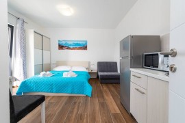 Deluxe Villa Laura with Pool Studio 1b, Croatia, Novaglia, Pag