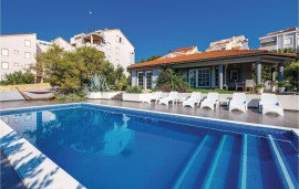 Casa vacanza per 6 persone con terrazza, Croatia, Novaglia, Pag