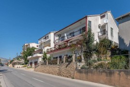 Charming Trogir Apartments with Balcony - One Bedroom Apartment, Croatia, Traù, Ciovo