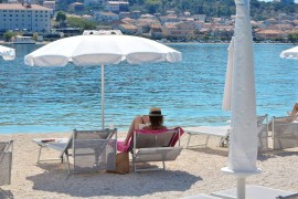 Stipe 2 con una camera da letto, a soli 100 metri dalla spiaggia di Trogir, Croatia, Traù, Regione spalatino-dalmata