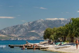 Igor 1, luminoso appartamento con una camera da letto per un massimo di 4 persone, a 150 metri dalla, Croatia, Mastrinka, Ciovo