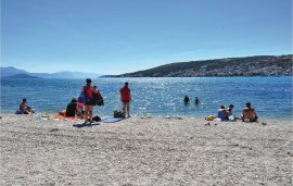 Appartamento vacanze per 4 persone con terrazza, Croatia, Traù, Ciovo