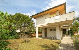 Accogliente appartamento sulla spiaggia con parcheggio e angolo cottura, Italia, Rosolina Mare, Polesine