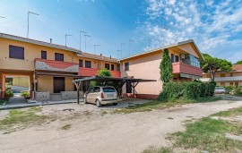 Appartamento al piano terra con A/C, parcheggio e cucina, a 300 m dalla spiaggia., Italia, Rosolina Mare, Polesine