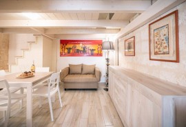Casa Sciamingh, Italy, Bisceglie, Via Francigena