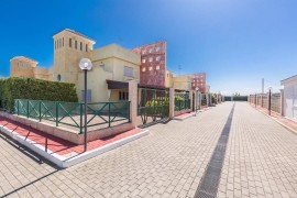 3869 Horizont - Trilo Standard by Barbarhouse, Italy, Margherita di Savoia, Barletta-Andria-Trani