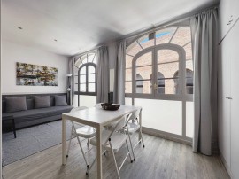 Beautiful and cozy studio in the heart of Barcelona, Italia, Barcelona Centre, Barcellona