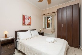 Accogliente appartamento con letto matrimoniale e singolo, a 1,5 km dalla spiaggia di Avlaki, Greece, Agios Stefanos (Corfù), Corfù