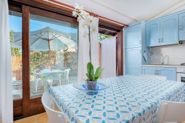 'San Teodoro Casa Vacanze A' con Wi-Fi, A/C & Terrazza, Italy, San Teodoro, Olbia-Tempio