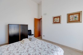 Appartamento 'Flamingo House' con balcone, Wi-Fi e aria condizionata, Italia, Cabras, Stagno di Càbras