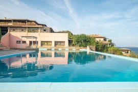 Giotto In Sardegna With Shared Pool, Porto Rotondo, Costa Smeralda