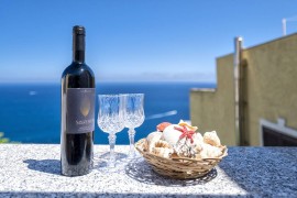 Appartamento 'Magic Sea View Borgo Castelsardo' con vista mare, balcone e aria condizionata, Italia, Castelsardo, Provincia di Sassari