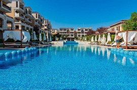 Appartamento a Budzhaka con terrazza, piscina comune e giardino, Bulgaria, Kavatsite Beach, Sozopol