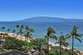 Whaler 859 in Lahaina, Kaanapali, West Maui