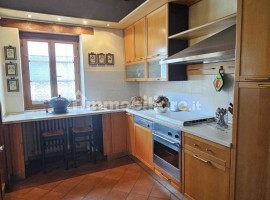 Vendita Appartamento in via Gugliemo Oberdan, 29. Arezzo. Ottimo stato, su più livelli, con balcone,, Italia, Arezzo
