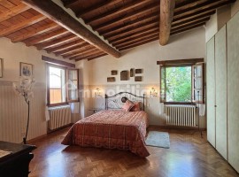 Vendita Appartamento in via Gugliemo Oberdan, 29. Arezzo. Ottimo stato, su più livelli, con balcone,, Italia, Arezzo