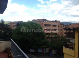 Vendita Appartamento Arezzo. Quadrilocale, Ottimo stato, terzo piano, posto auto, con terrazza, risc, Italia, Arezzo