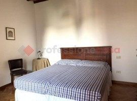 Vendita Appartamento in Loc. Fondaccio. Arezzo. Ottimo stato, primo piano, con balcone, riscaldament, Italia, Arezzo