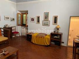Vendita Terratetto unifamiliare in via Corsica Fiesole. Buono stato, riscaldamento autonomo, 124 m²,, Italia, Fiesole