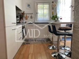 Vendita Appartamento Firenze. Trilocale in via Giovanni Inghirami 1r. Ottimo stato, su più livelli, , Italy, Firenze