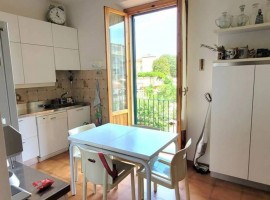 Vendita Villa unifamiliare in piazza Cardinale Elia Dalla Costa San C. Firenze. Buono stato, con bal, Italia, Firenze