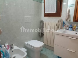 Vendita Terratetto unifamiliare in via Pistoiese 269 Signa. Ottimo stato, posto auto, con terrazza, , Italy, Signa