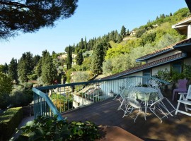 Vendita Villa bifamiliare in via Giuseppe Mantellini Fiesole. Buono stato, posto auto, con terrazza,, Italia, Fiesole