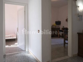 Vendita Terratetto unifamiliare Capraia e Limite. Buono stato, posto auto, con balcone, riscaldament, Italia, Capraia e Limite