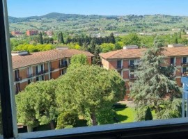 Vendita Appartamento in via Pantin 1. Scandicci. Buono stato, posto auto, con balcone, riscaldamento, Italia, Scandicci