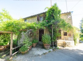 Vendita Terratetto unifamiliare in via Dei Castagni Pelago. Buono stato, posto auto, riscaldamento a, Italia, Pelago