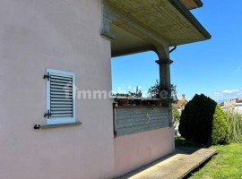 Vendita Villa unifamiliare in Località Frassineto Arezzo. Buono stato, posto auto, con balcone, risc, Italia, Arezzo