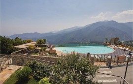 Appartamento Magliolo: AC, Piscina, Terrazza e Cucina (2km), Italia, Magliolo, Alpi Liguri