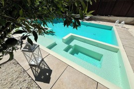Enchanting villa with pool and Jacuzzi 150 meters from white sand beach, Italy, Fontane Bianche, Cassibile