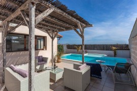 Appartamento 70 mq + 40 mq Terrazza + Piscina uso esclusivo + Internet Wi Fi, Italia, Siracusa, Siracusa e dintorni