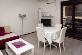 Tropical Paradise in a 1Br Apt 5 min to Sand Beach, Montenegro, Budva
