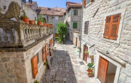 Majka Guest House, Montenegro, Kotor